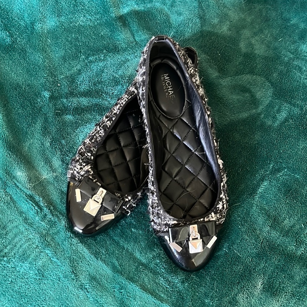 Michael Kors black and white flats